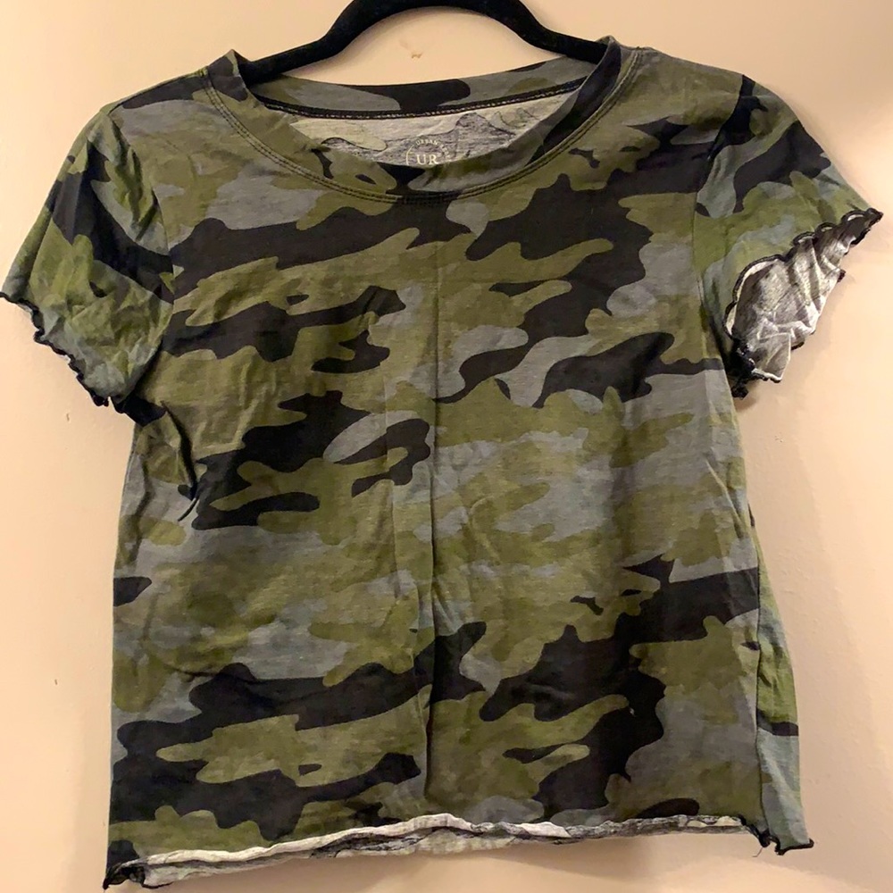 Urban Rebel new never worn. Size L